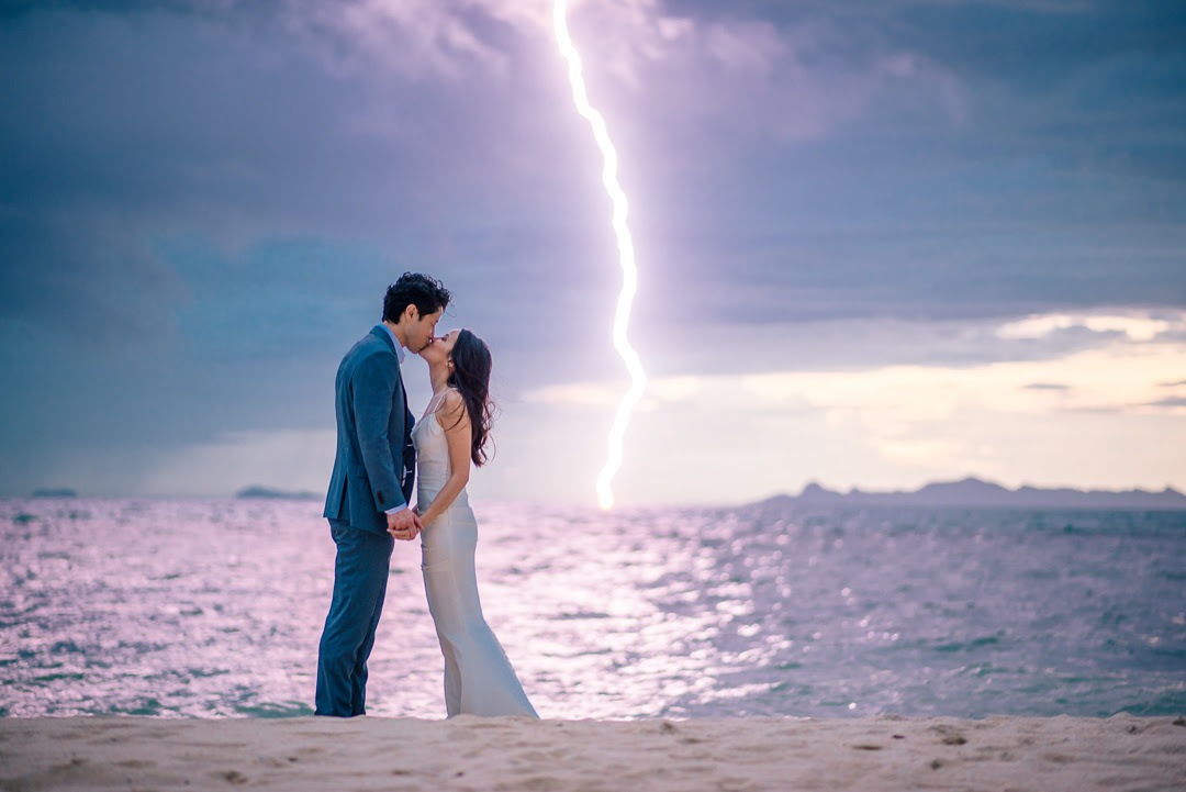 How To Get Beautiful Wedding Photos in Bad Weather - ISPWP