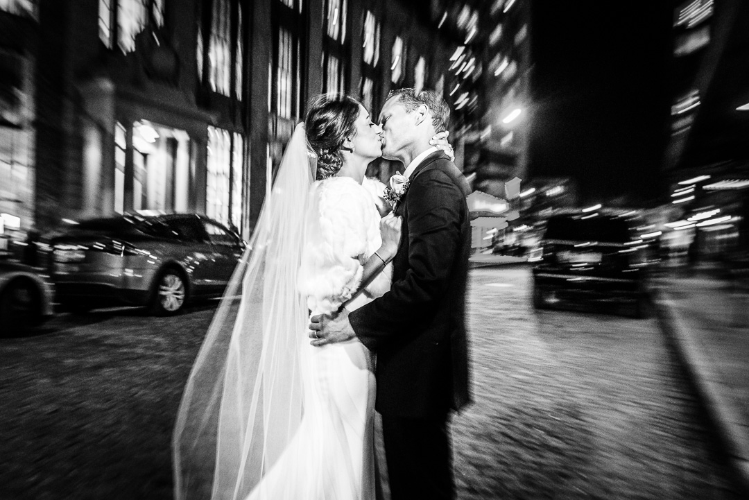 Real Wedding Chelsea Piers Nyc Nick And Kelly Photography Ispwp